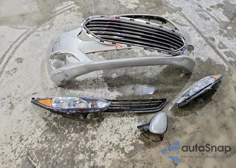 2018 Ford Fiesta Se z USA, uszkodzony, nr VIN 3FADP4BJ2JM139903